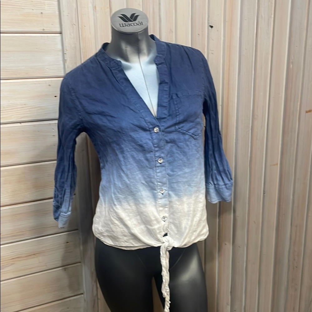 🌹INC International Concepts Blue and White Button Down with Tie Front